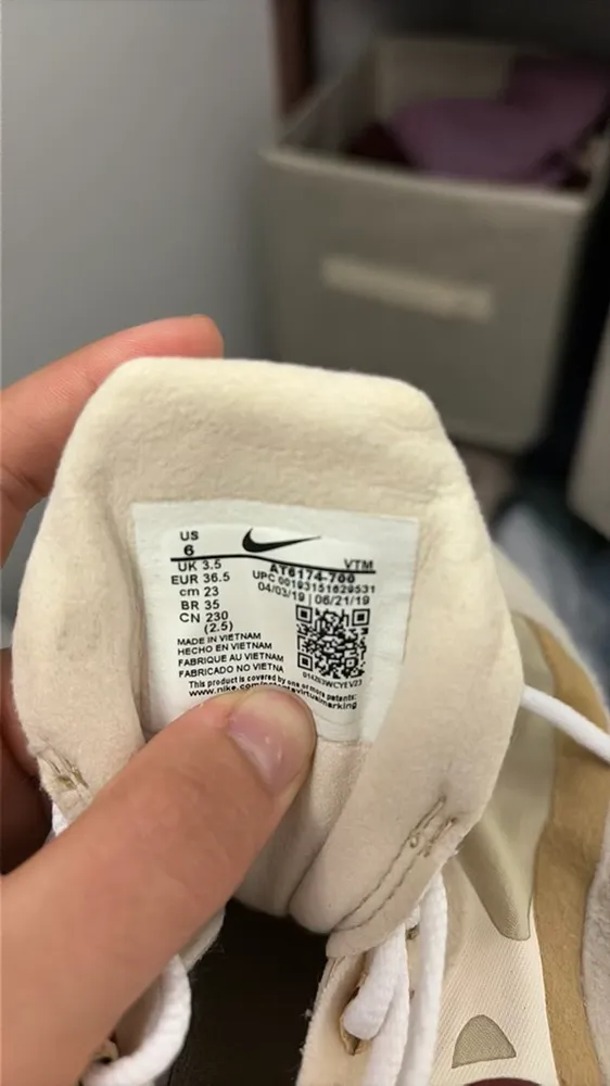 270S Nike Air Max react - Image 6