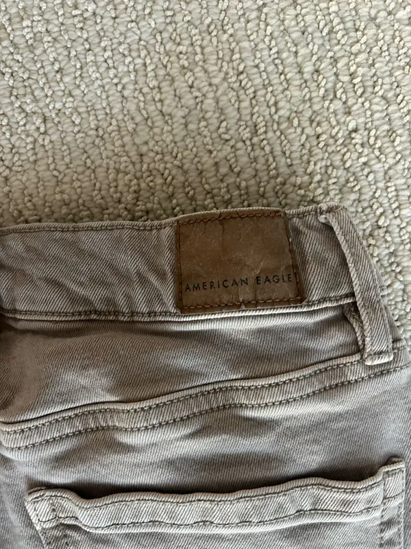 American Eagle Jeans - Image 6
