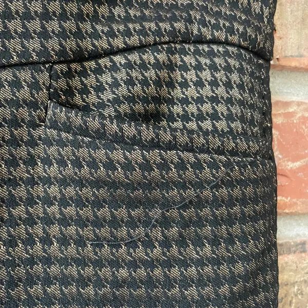 Chicos Black Houndstooth Pant Pull On Stretch Sz 1R or 8 Party Holiday Business - Image 2