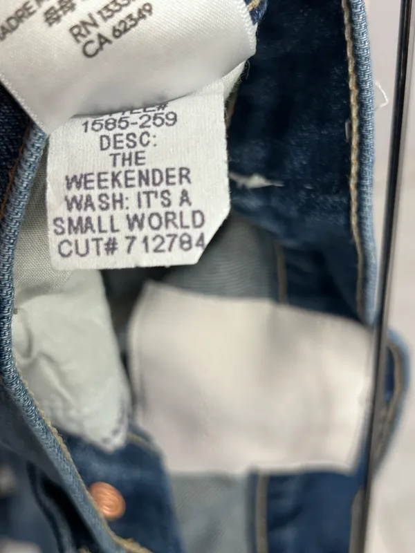 MOTHER The Weekender Flare Jeans Size 29 ITS A SMALL WORLD color NWT - Image 8