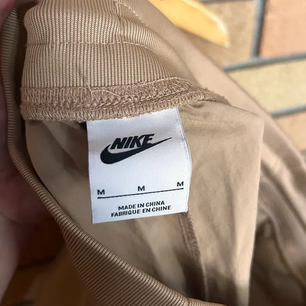 Nike Essential Loose Fit High Rise Hemp Fleece Jogger Pant Women Size Medium - Image 3