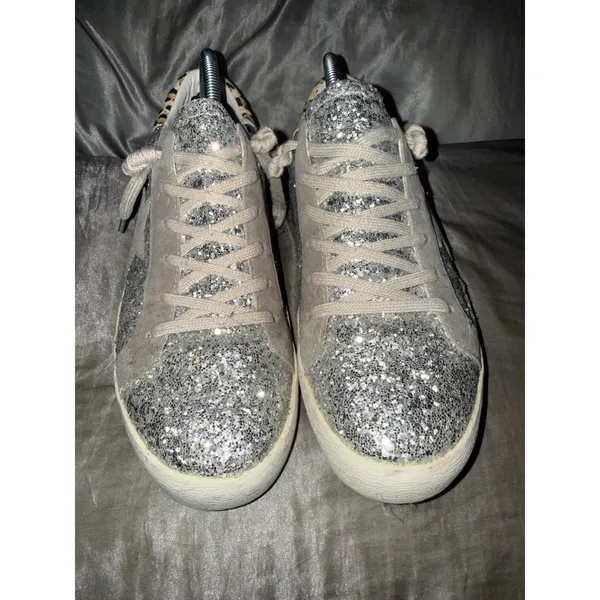 Mi.iM Silver Glitter Star Sneaker Leopard Low Top Womens 9 Y2K Glam Sparkle - Image 2