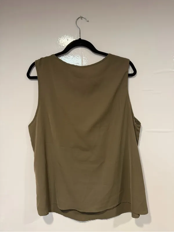 Sleeveless Olive Green Pleated Front Tank Top - Image 3