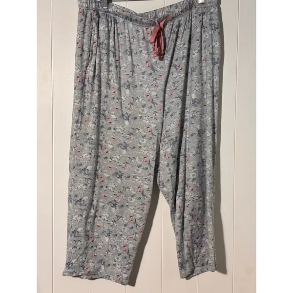 Lucky Brand 3 Piece Pajama Set XL Floral Top Crop Pants Shorts Blue Gray - Image 5