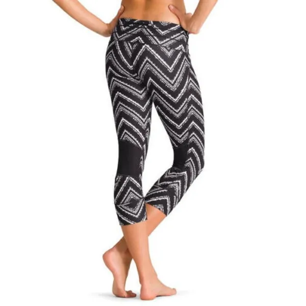 Athleta Womens Leggings Size Small Zig Zag Relay‎ Capri Black White 983259 - Image 2