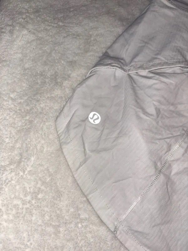 Lululemon Speed Up Shorts 4" - Image 3