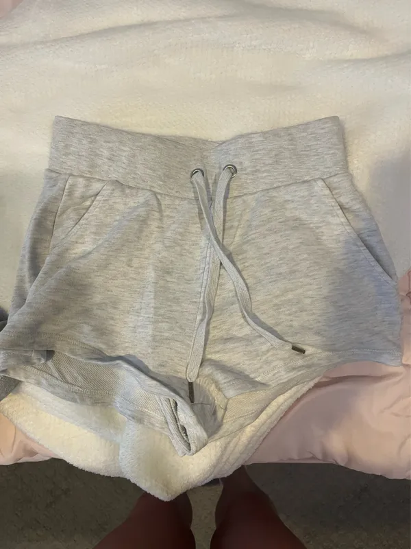 H&M shorts - Image 2