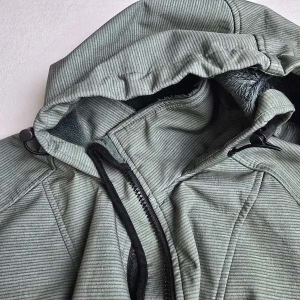 Free Country Womens‎ Softshell Jacket Olive Green Faux Fur Lined Hooded Small - Image 10