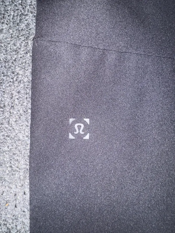 men’s lululemon pants  - Image 4