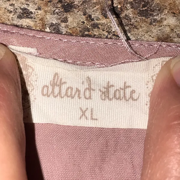Altar'd State blouse size xl pinkish, mauve - Image 2