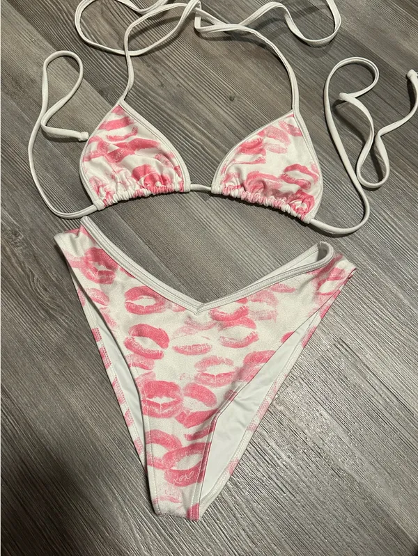 Frankies Bikinis Set - Image 2