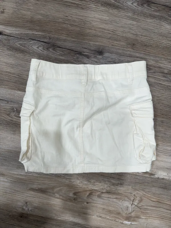 White Cargo Mini Skirt - Image 3
