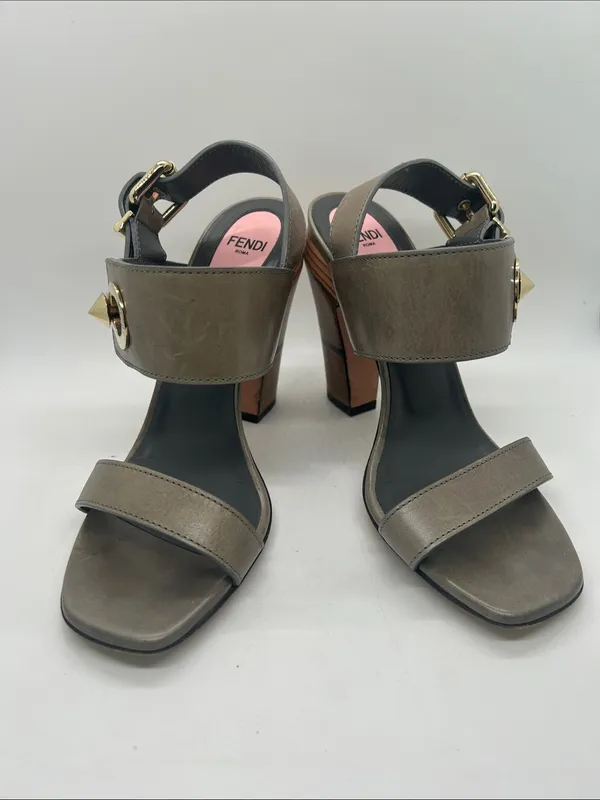 Fendi Auth Taupe Leather Block Heel Slingback Sandals Shoes **Size 37/US 7**🔥🔥 - Image 2