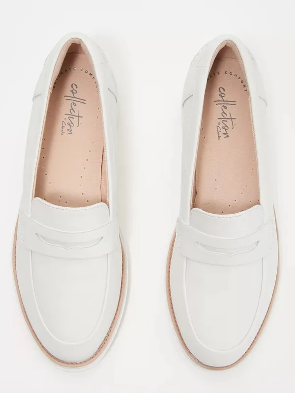 NWOB Clarks Collection Sharon Ranch White Leather Loafers Wedge Shoes Size 5 - Image 2