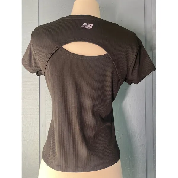 New Balance‎ Women's Black Ribbed Cutout Back Athletic T Shirt Top Size L - Image 2