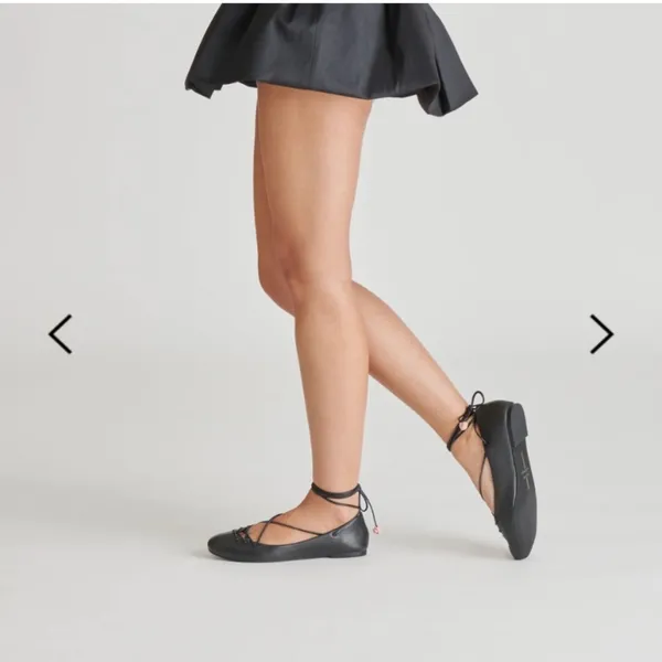 Rose Black Women's for love & lemons x dolce vita Ballet Flats boho fall 7 nwt - Image 2