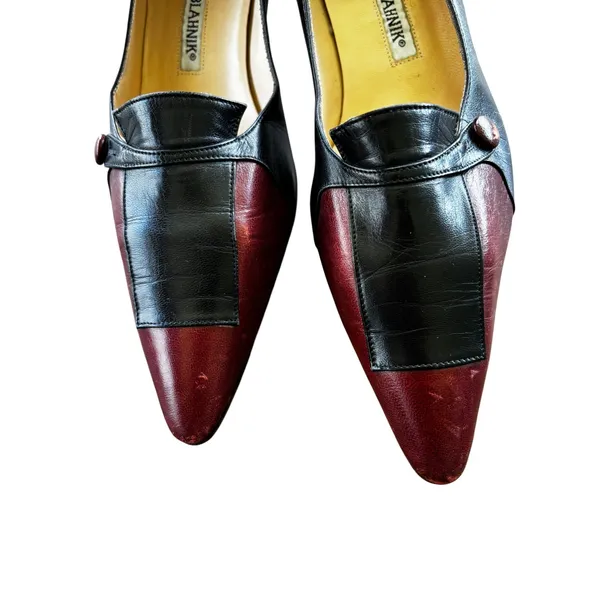 Vintage Manolo Blahnik Kitten Heels 36 Black Burgundy Two-Tone Leather Pumps - Image 5