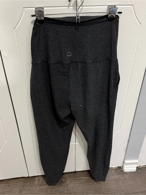 Beyond the Bump by Beyond Yoga Midi Jogger - Image 2