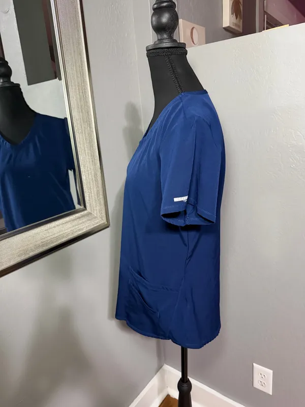 Skechers by Barco Breeze V-Neck Scrub Medical Dental Top Blue Medium. - Image 3