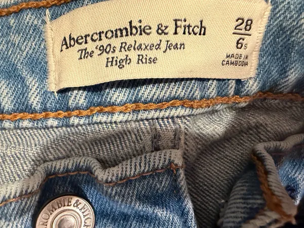 Abercrombie Jeans - Image 3
