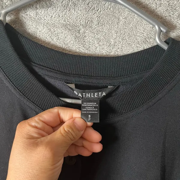 Athleta Balance Henley Sweatshirt Black Size Small Oversized‎ Tencel Cotton New - Image 3