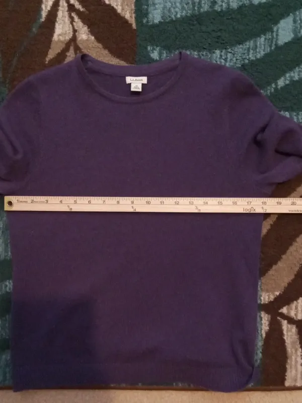 L.L. Bean Womens Crewneck Cashmere Purple Sweater Long Sleeve Size Medium - Image 7