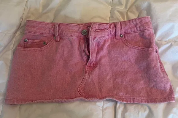 Edikted Mini Skirt - Image 2