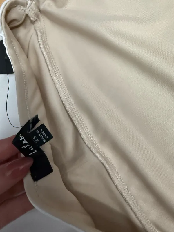 Lulus jumpsuit  - Image 4
