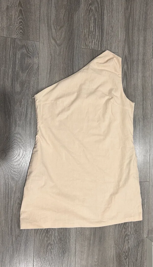 New Showpo Mardelle Mini Dress Linen One Shoulder Shift Dress MSRP $69 - Image 4