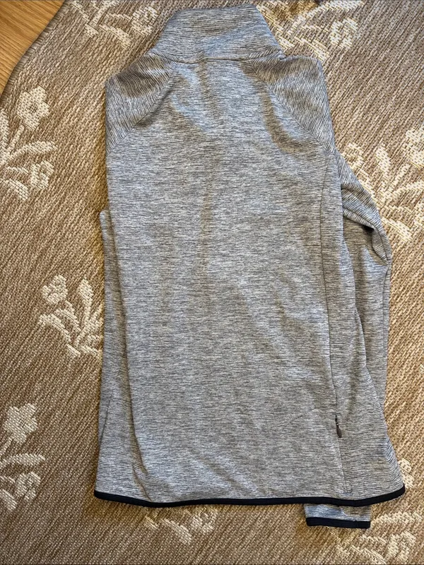 Under Armour Gray Heather Half - Image 3