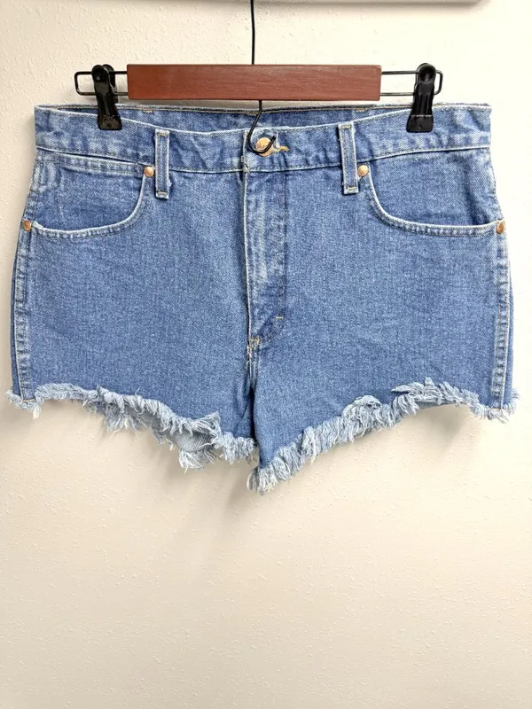 Wrangler Reworked Ultra High-Rise Frayed Denim Shorts - Image 7