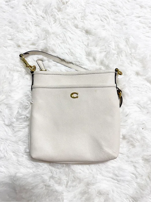 Coach Kitt Crossbody Bag Ivory Leather Gold Hardware - Image 2