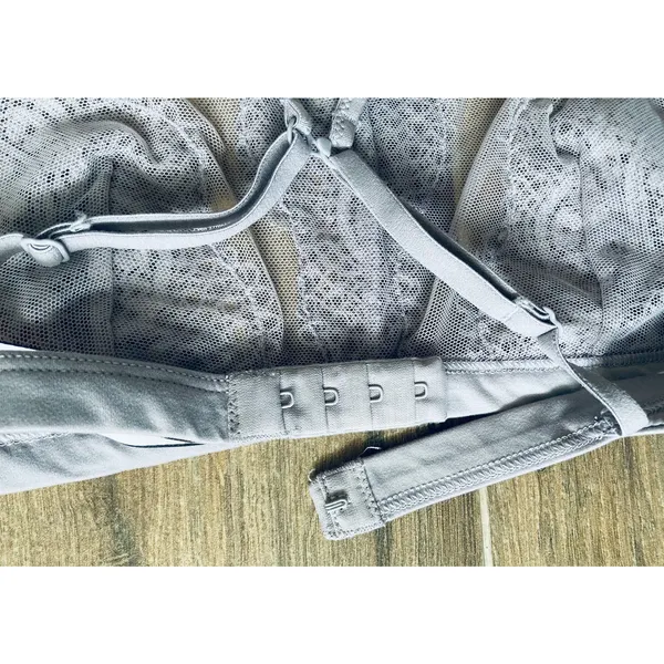 Victoria's Secret Bralette NWOT Medium Gray Lace Sexy - Image 6
