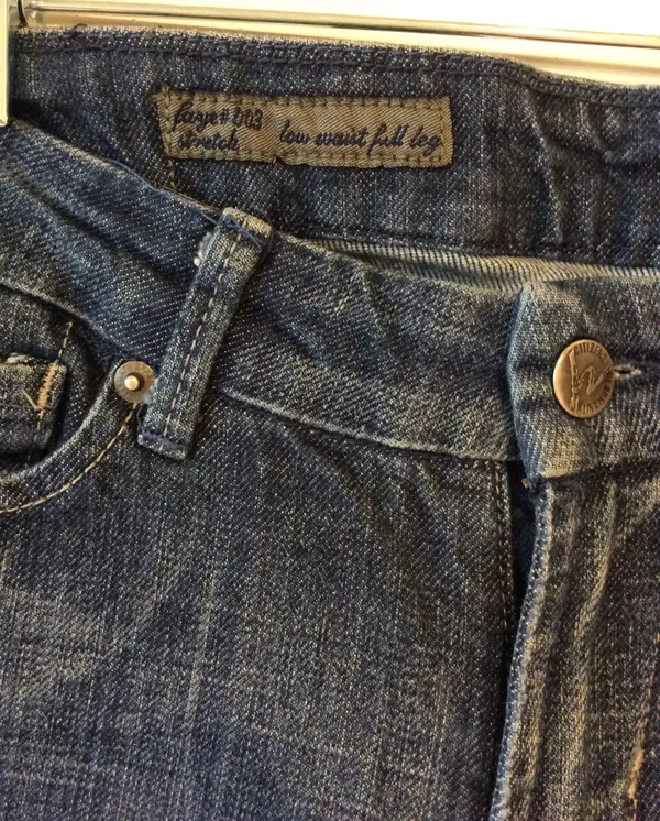 Jeans Low Waist Full Leg Size 27 - Image 6