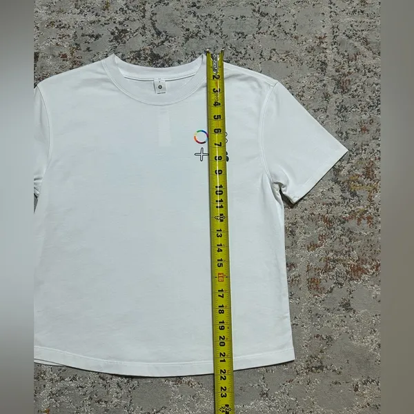 LULULEMON Pride T-Shirt size 0 white - Image 6