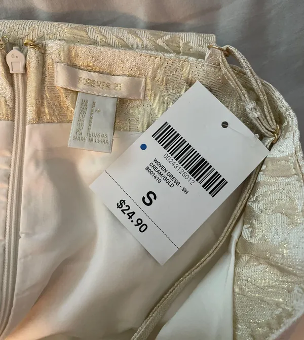 Forever 21 NWT Cream And Gold Dress - Image 3