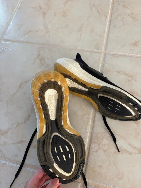 Adidas Ultraboost Women’s Black - Image 4