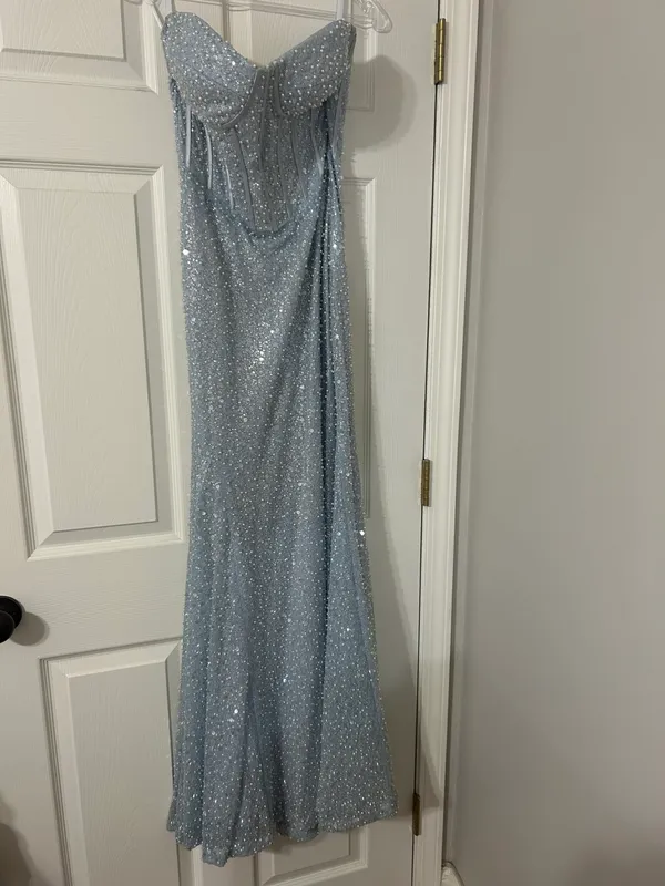 Scarlett Portia And Gown - Image 7
