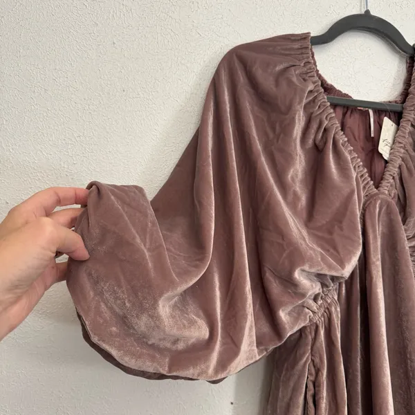 NEW FREE PEOPLE Portia Velvet Mini In Winter Bloom Size Medium - Image 8