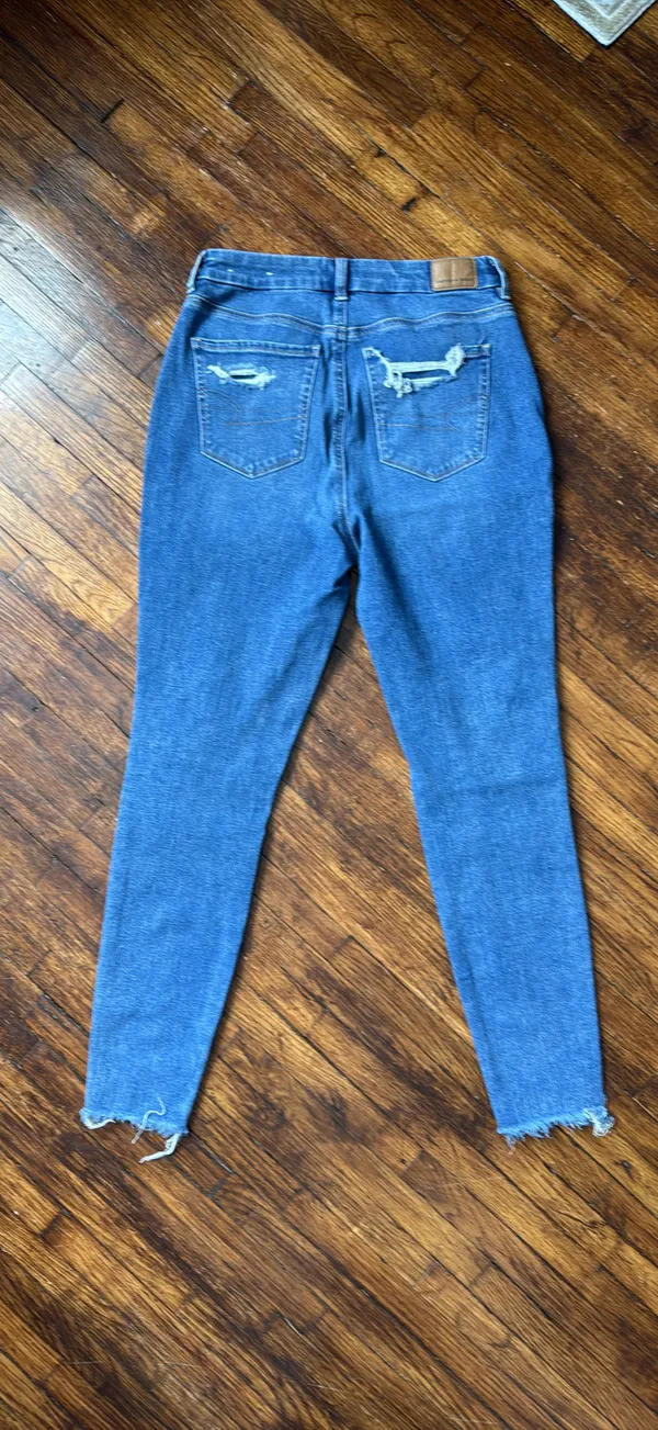 American Eagle Jeans - Image 2