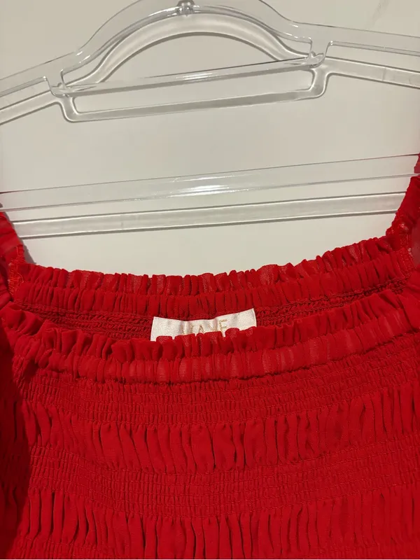 WAYF puff sleeve smocked crop‎ top red size medium - Image 6