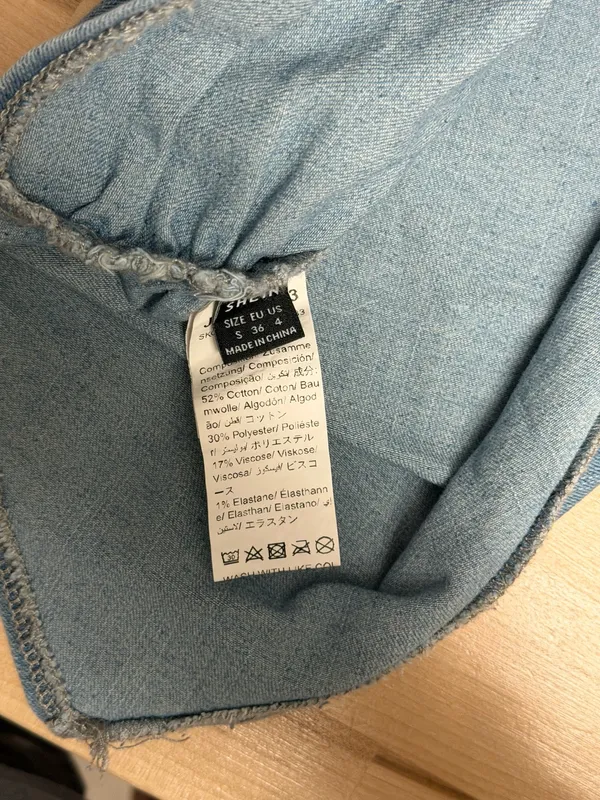 SHEIN Light Blue Denim Strapless Top - Image 5