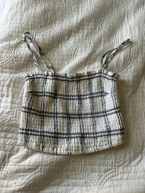 Abercrombie Plaid Crop Top - Image 3