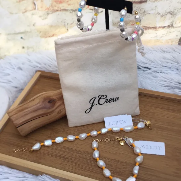 New J. Crew Freshwater Pearl and Sunny Yellow Accent Seed Bead Bracelet - Image 6