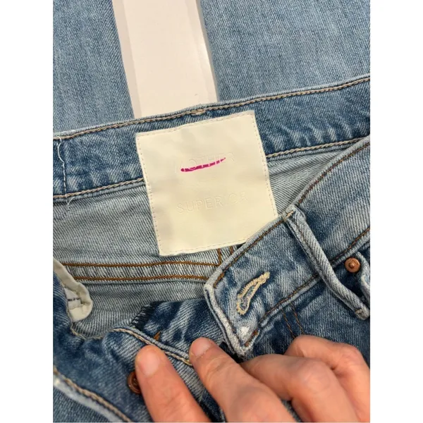 MOTHER The Insider Crop Step Fray Jeans Distressed Raw Hem Light Wash size 26 - Image 2