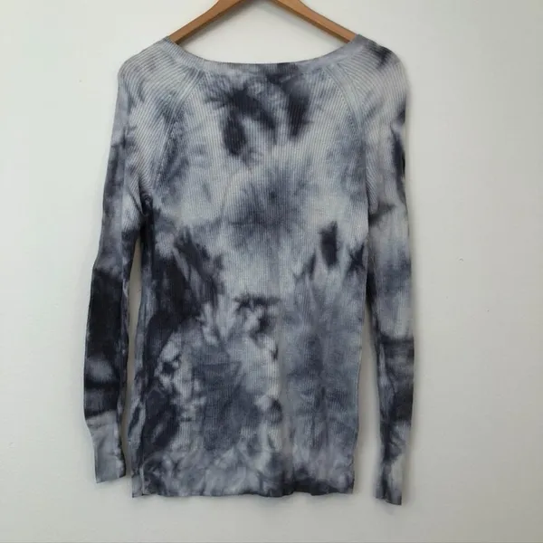 AMERICAN EAGLE Shoulder Stitch Sweater Gray Black ? Tie Dye Boho Crew Neck Boho - Image 9
