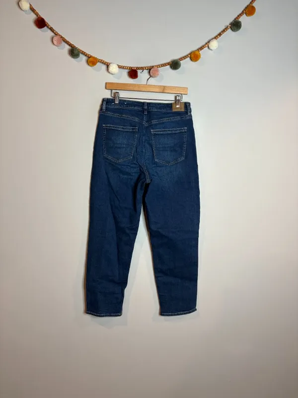 American Eagle dark wash Mom Jeans - Image 3