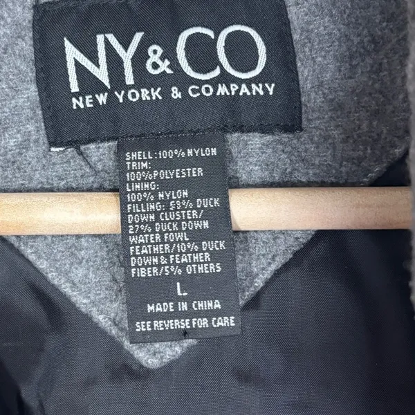 NY&CO Puffer Vest Hooded Black Down Fill Full Zip Gorpcore Outdoor Hiking Fall L - Image 7