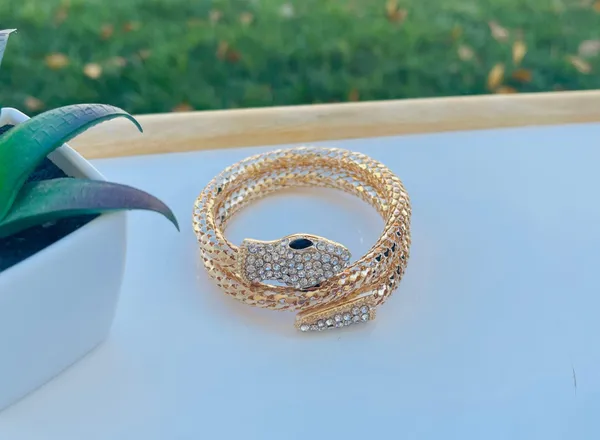 Rhinestones Head & Tail Gold Tone Snake Bracelet - Image 2