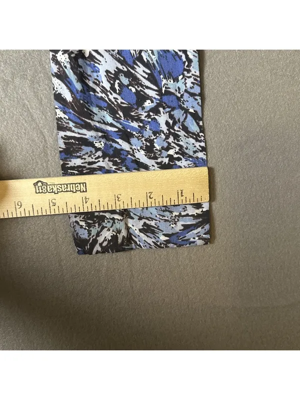 Blue, Black, & White Abstract Brushstroke Patterned Scarf Blue - Image 8